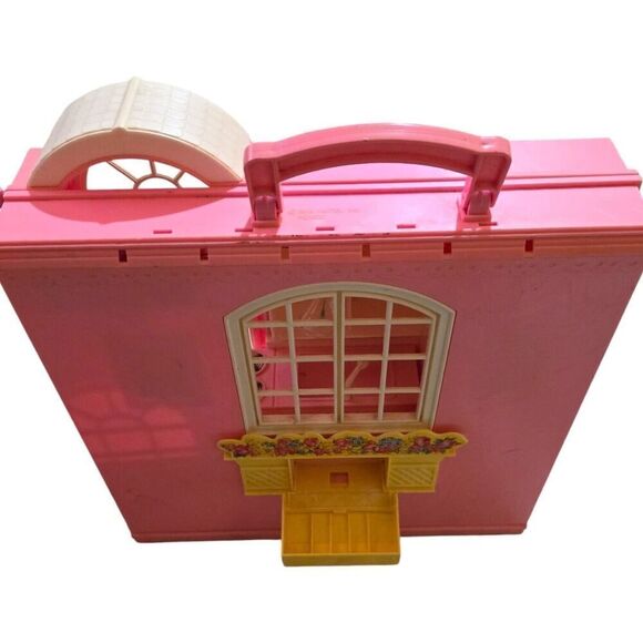 Vintage Barbie Happy Family Doll House Mattel 1998 Kitchen Pink Fold Up - Picture 3 of 11